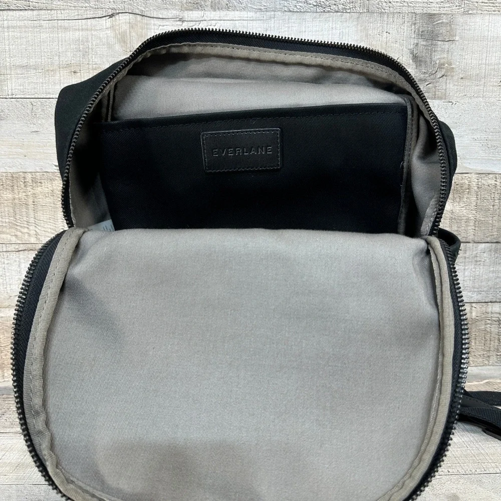 Everlane Modern Canvas Backpack Black Minimalist Laptop Bag Travel Rucksack